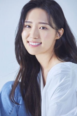 Park Ye Ni